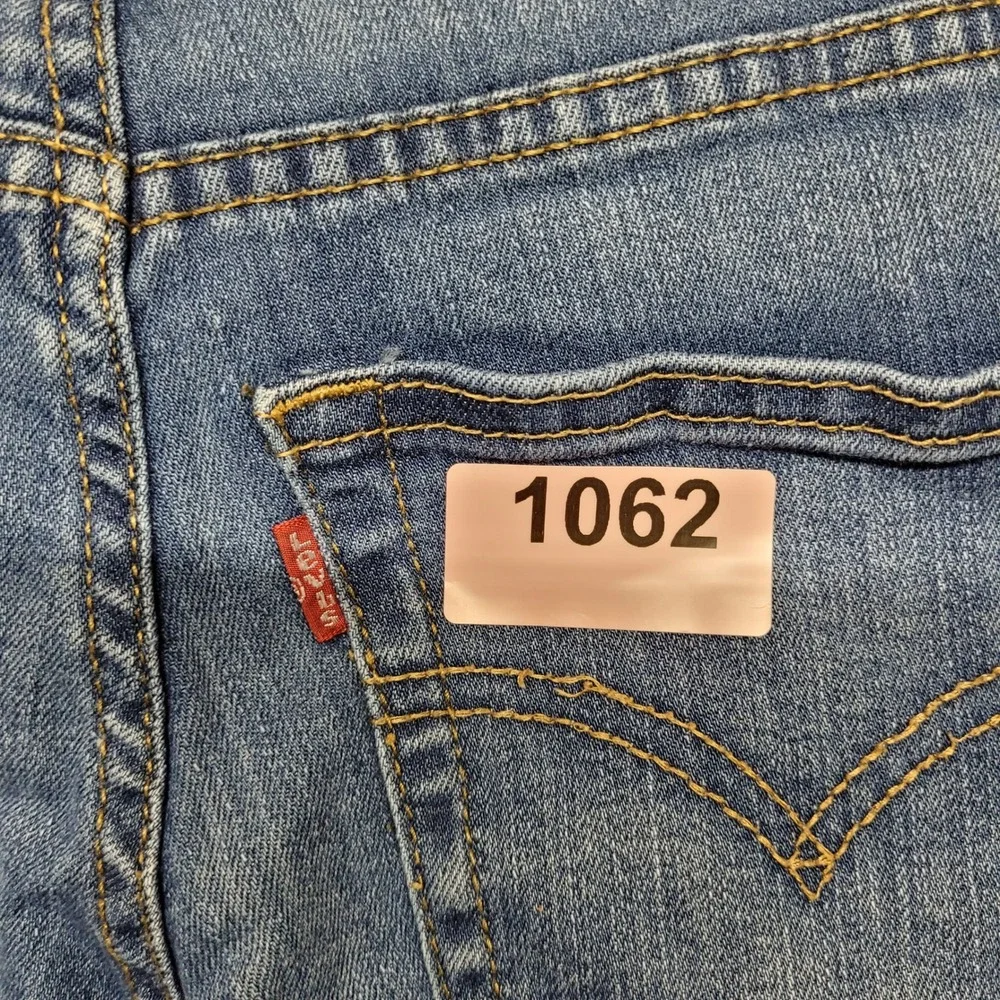 Levis levi 511